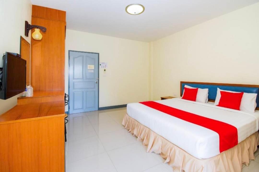 Hotel Baan Poemsuk Huahin Esterno foto