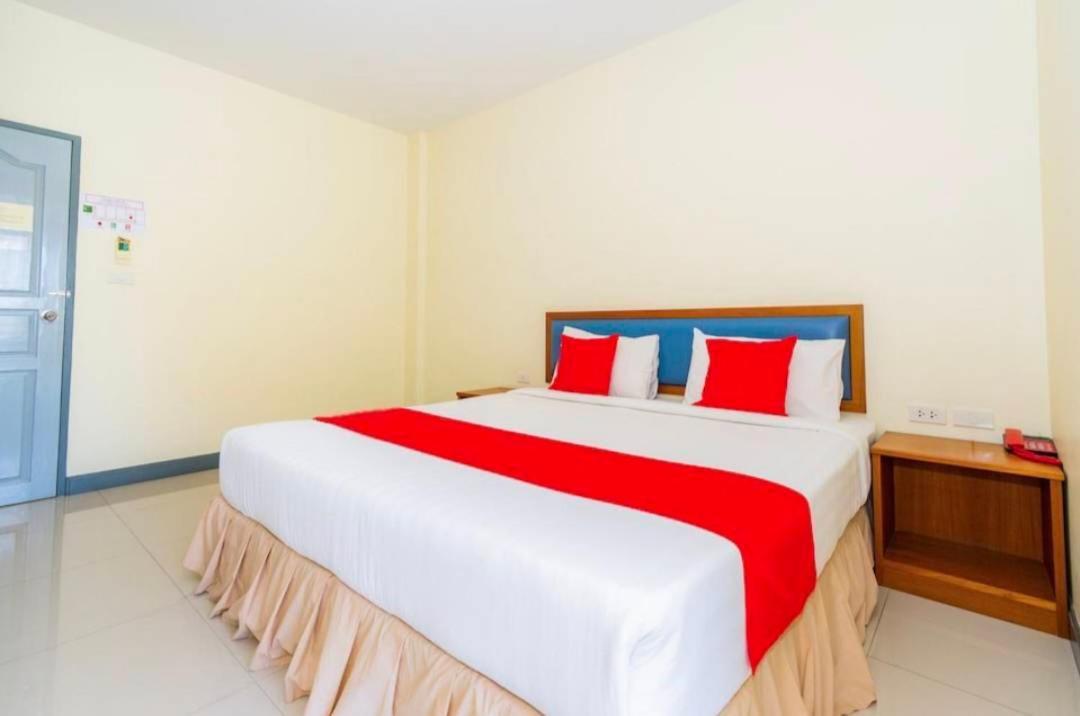 Hotel Baan Poemsuk Huahin Esterno foto