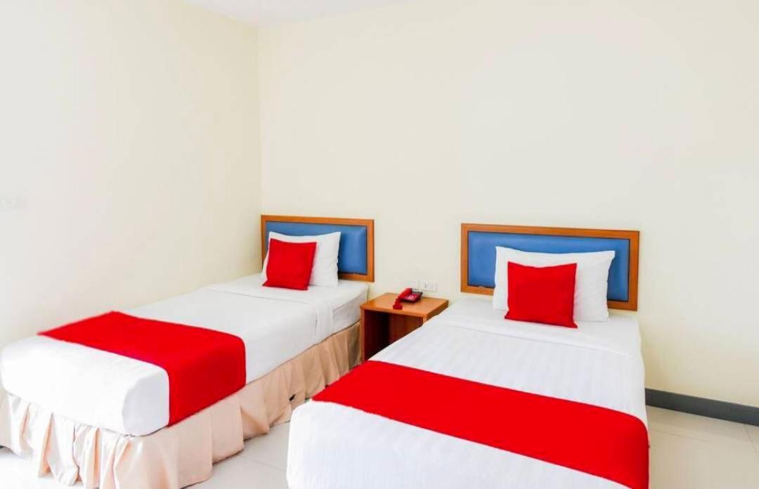 Hotel Baan Poemsuk Huahin Esterno foto